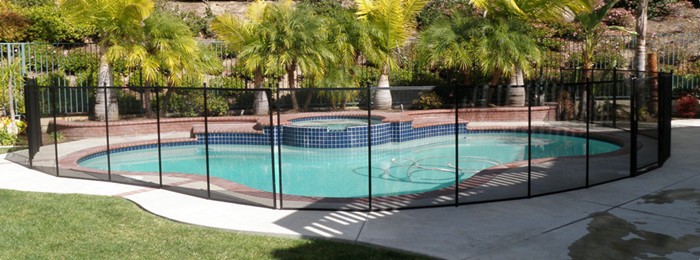 Components of Mesh Pool Fence