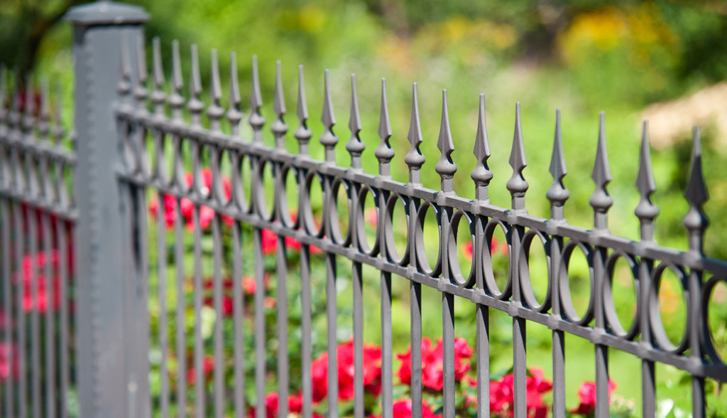 Decrative Iron Fence Styles